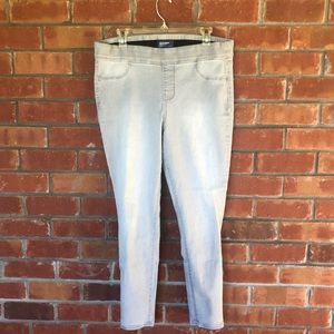 Old Navy Rockstar Jegging - Light Gray - Size 14